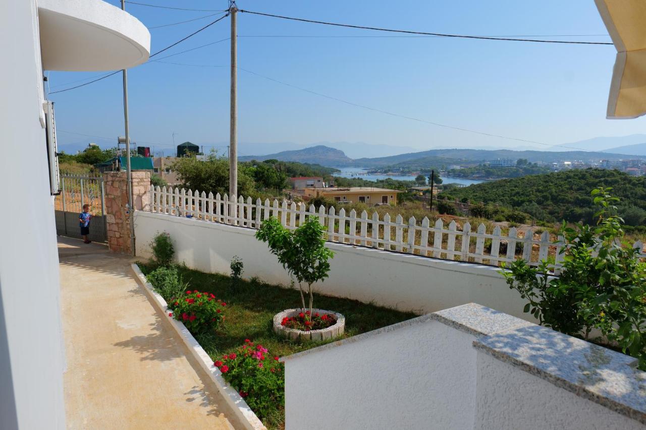 Vila Osmanaj クサミル エクステリア 写真