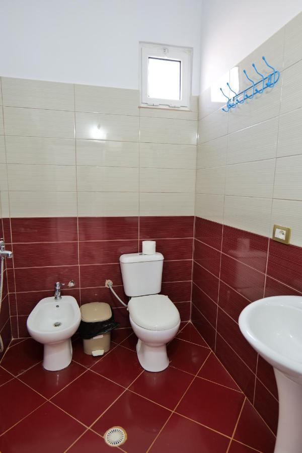 Vila Osmanaj クサミル エクステリア 写真